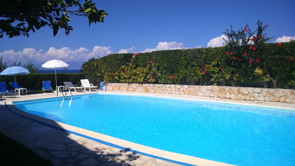 Irene Apartments Acharavi  Pokój zdjęcie